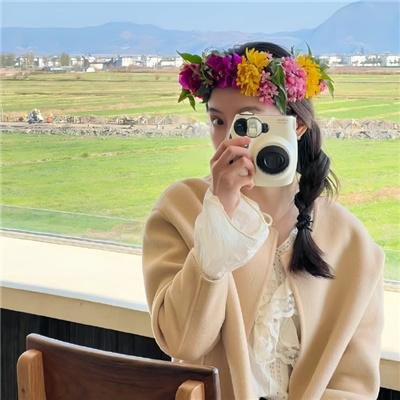 一线女星又出大瓜：新恋情浮出水面，评论区沦陷，一个月